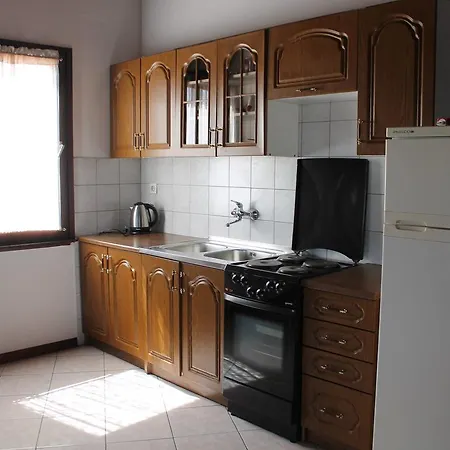 Apartmán Spacious In With Covered Terrace